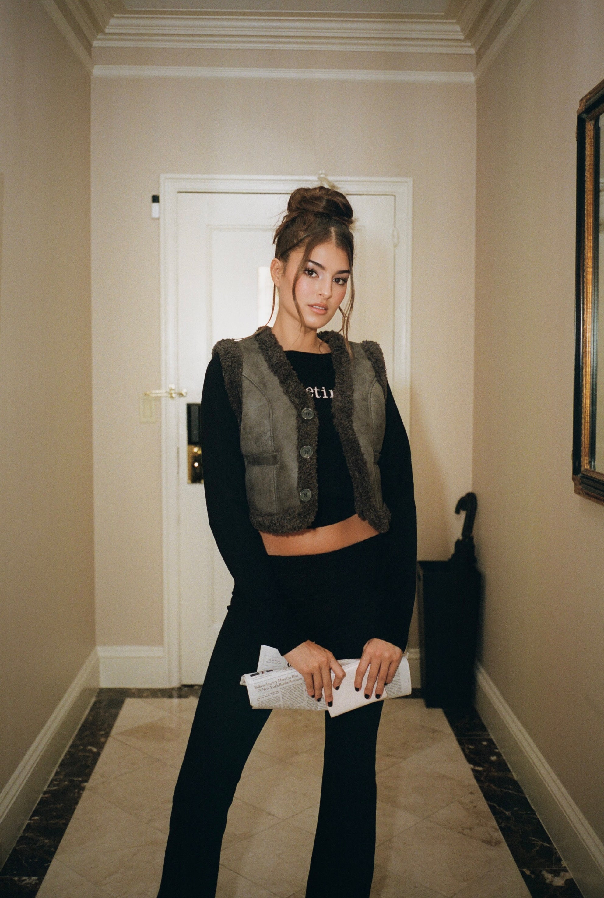 Curly fur vest - threetimes