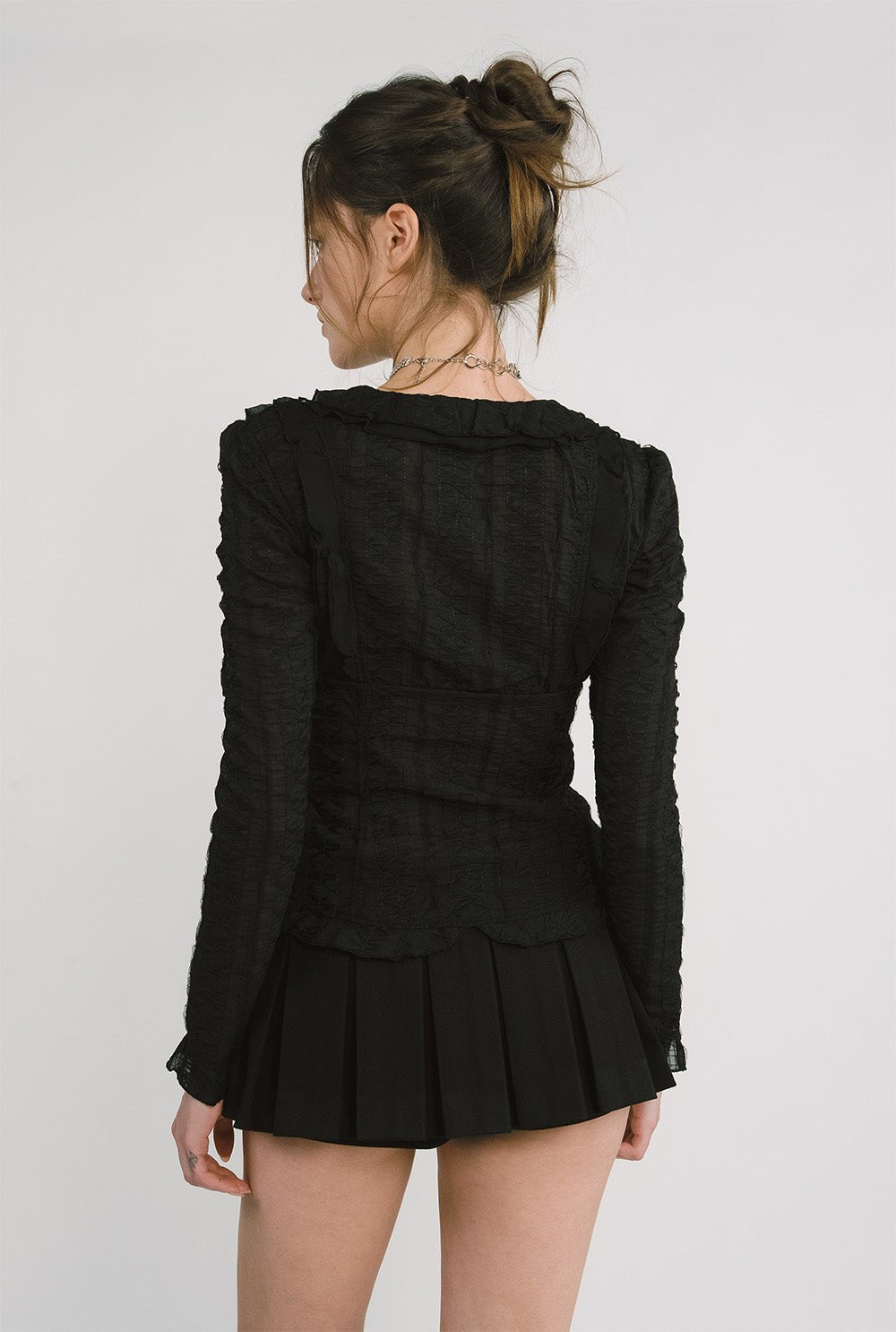 [releasing 12.09 12pm KST] Snow ruffle top - threetimes