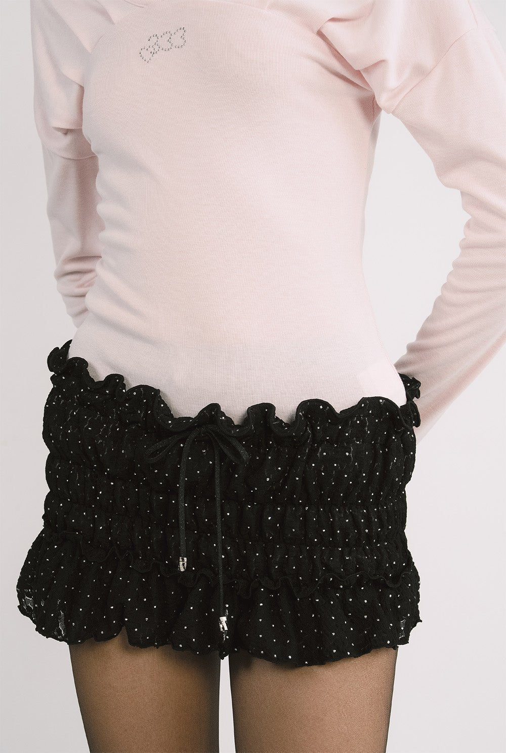 [releasing 12.09 12pm KST] Rose jewel top - threetimes