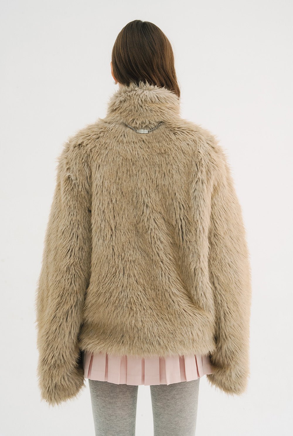 [releasing 10.30 12pm KST] Brownie zip - up fur jacket - threetimes
