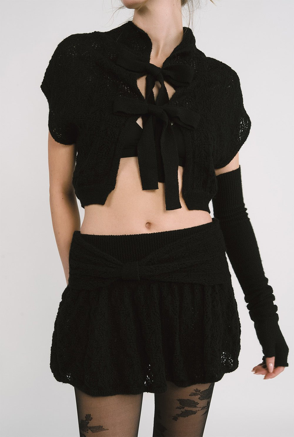 [releasing 12.09 12pm KST] Ribbon cape cardigan - threetimes