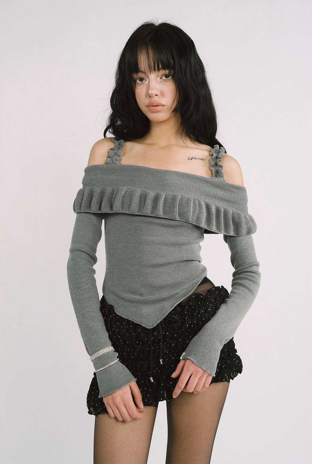 [releasing 12.09 12pm KST] Kelly top - threetimes