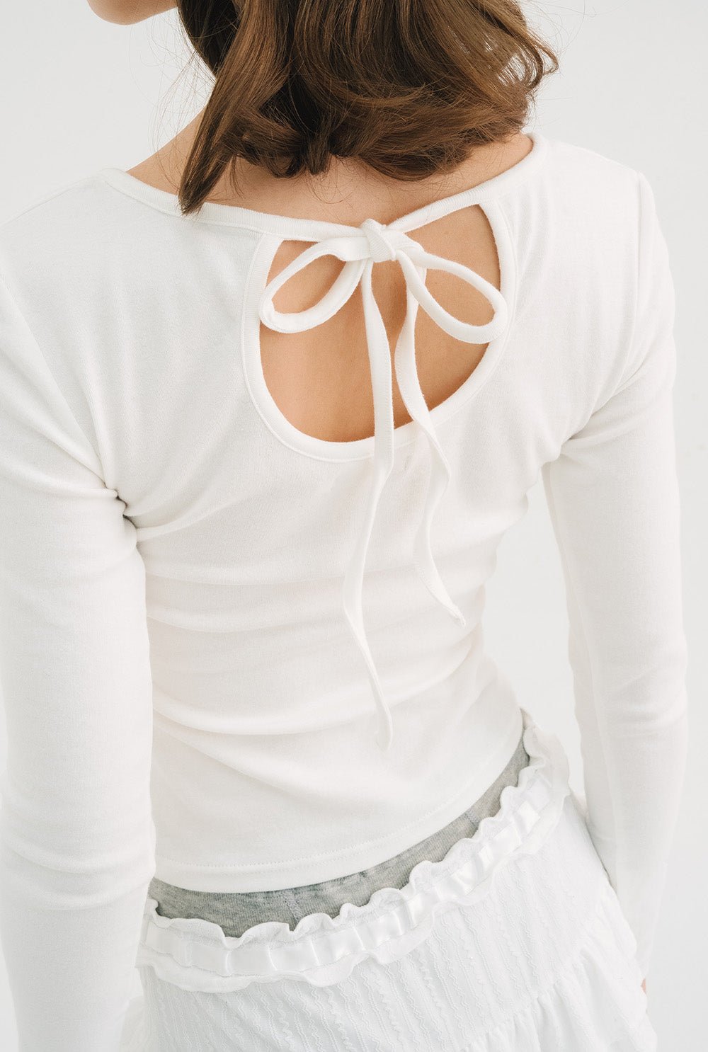 [releasing 10.30 12pm KST] Pink sofa tee - threetimes