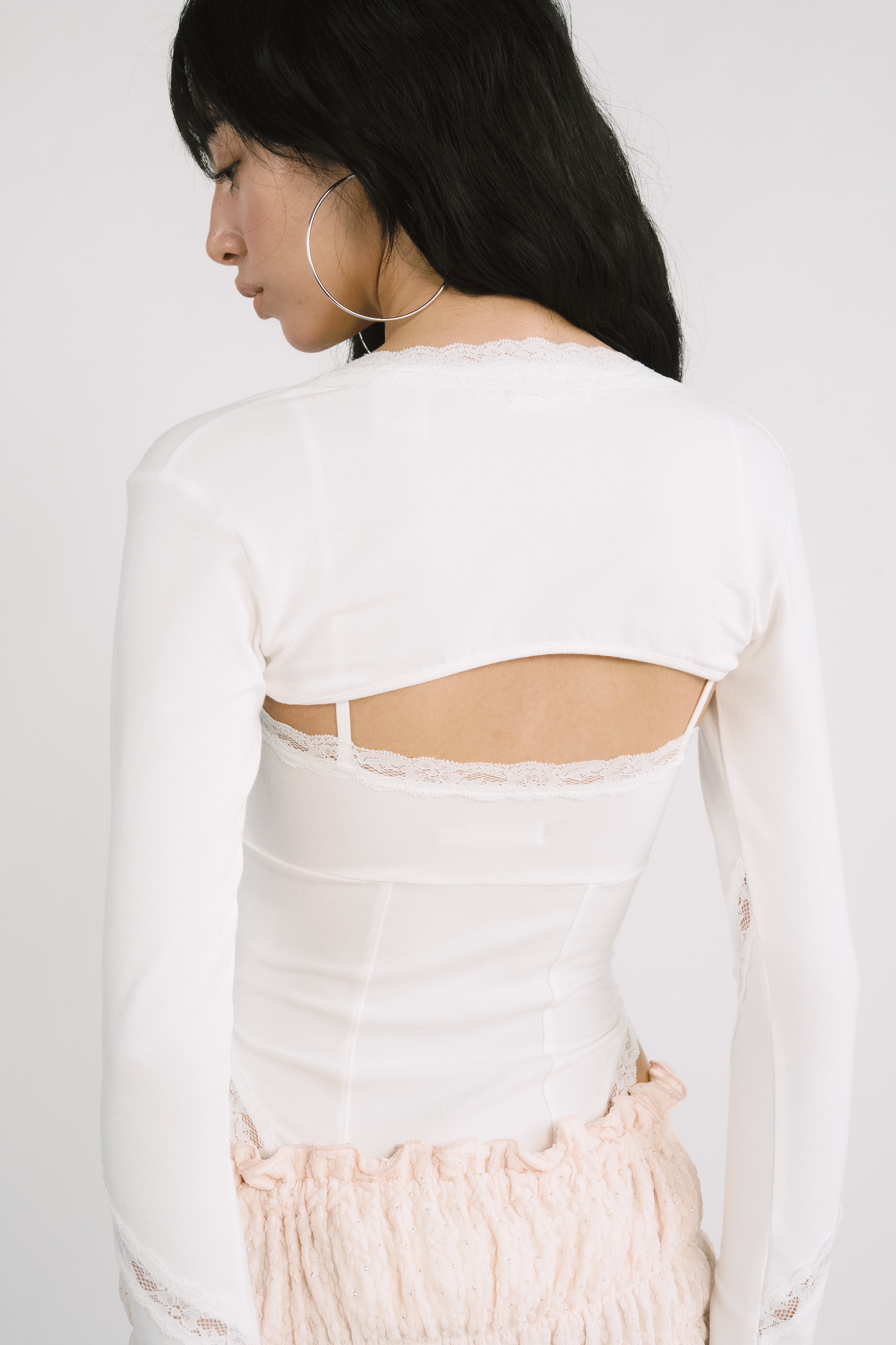 [releasing 12.09 12pm KST] Evelyn bolero - threetimes