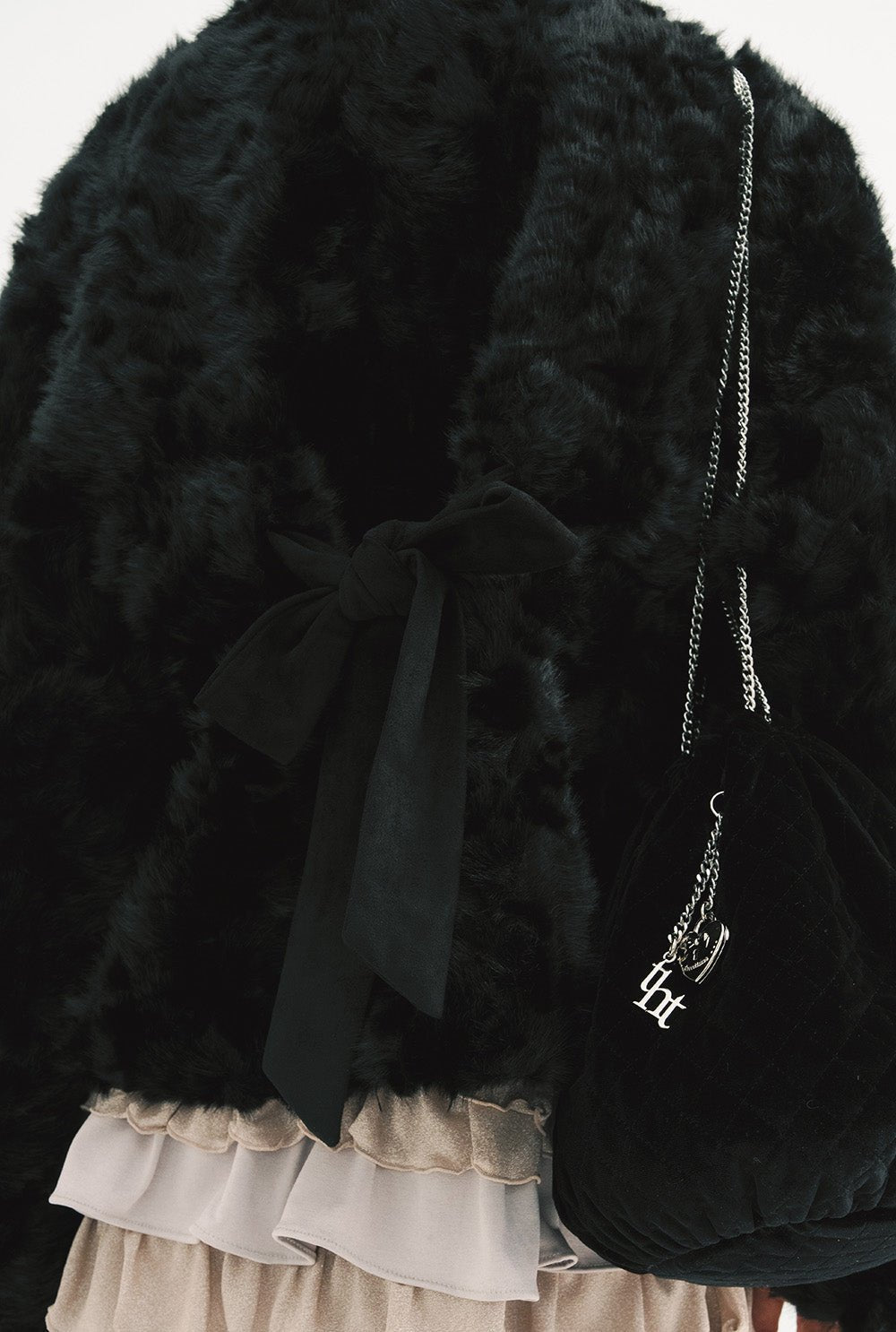 [releasing 10.30 12pm KST] Ribbon tie fur jacket - threetimes