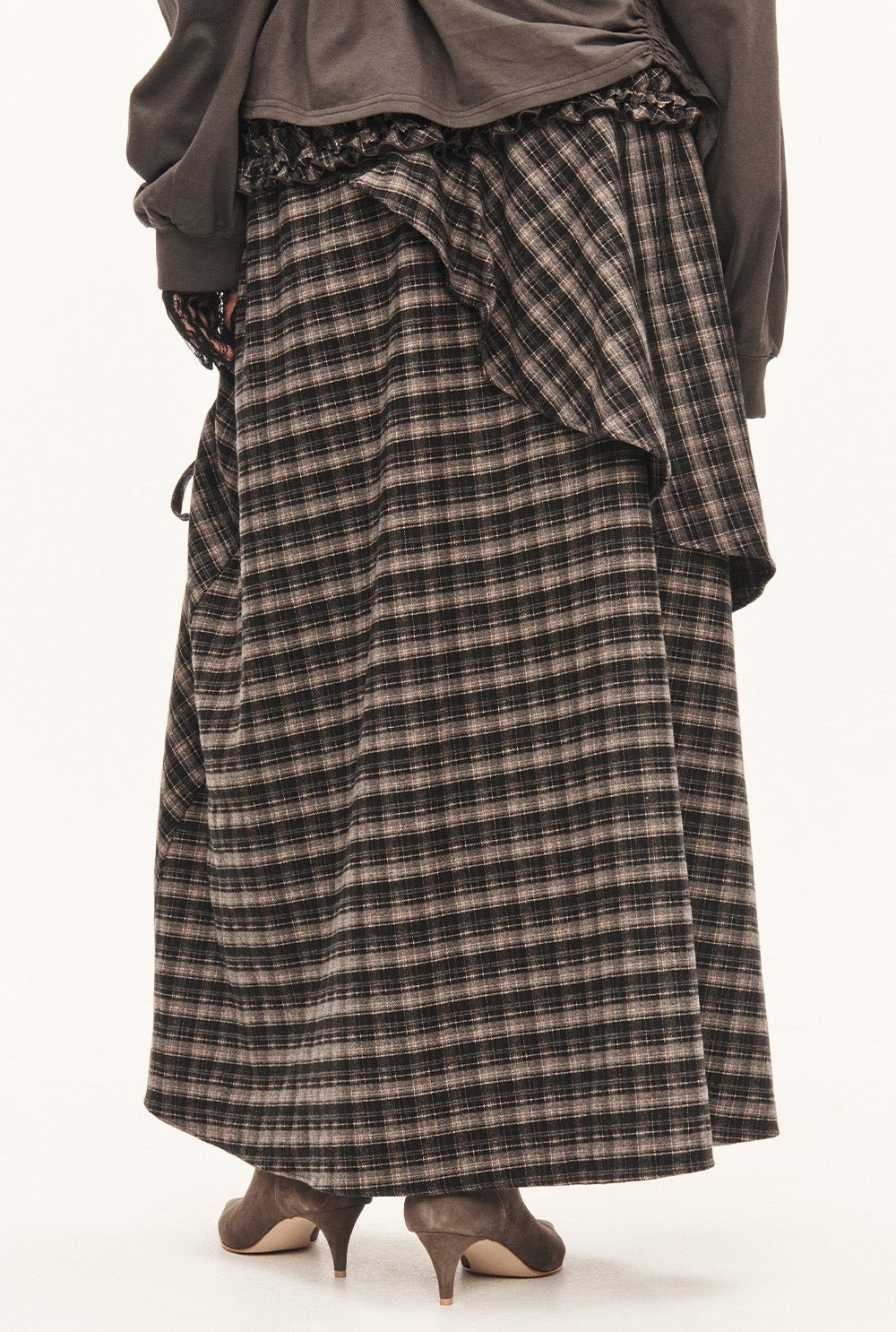 [releasing 09.18 12pm KST] Tartan soup skirt - threetimes