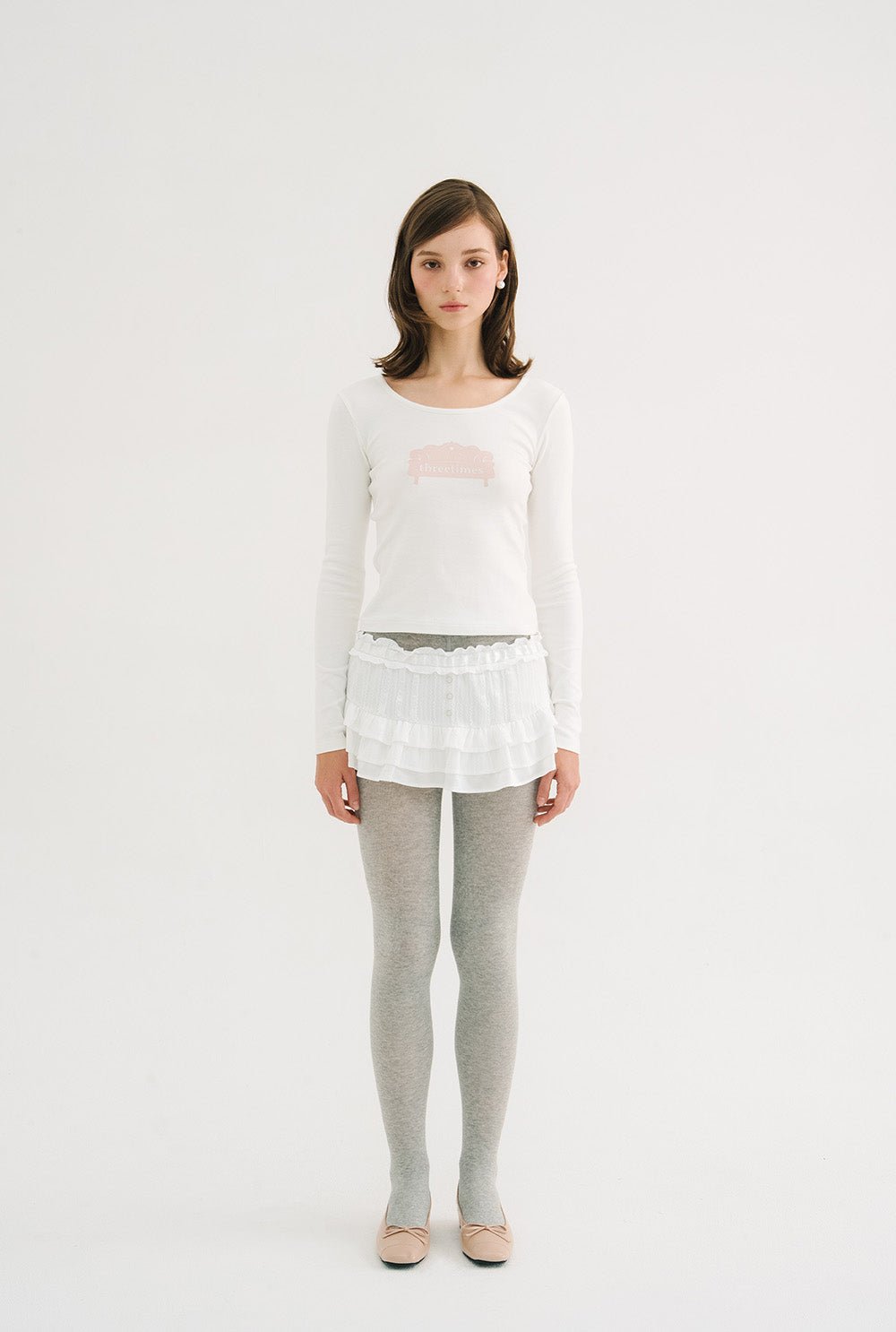 [releasing 10.30 12pm KST] Pink sofa tee - threetimes