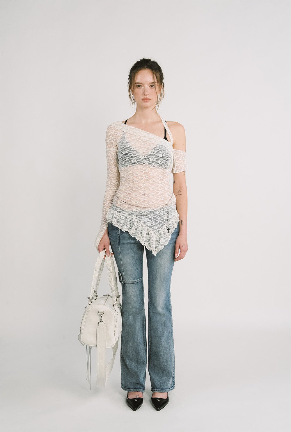 [releasing 12.09 12pm KST] Lace drape top - threetimes