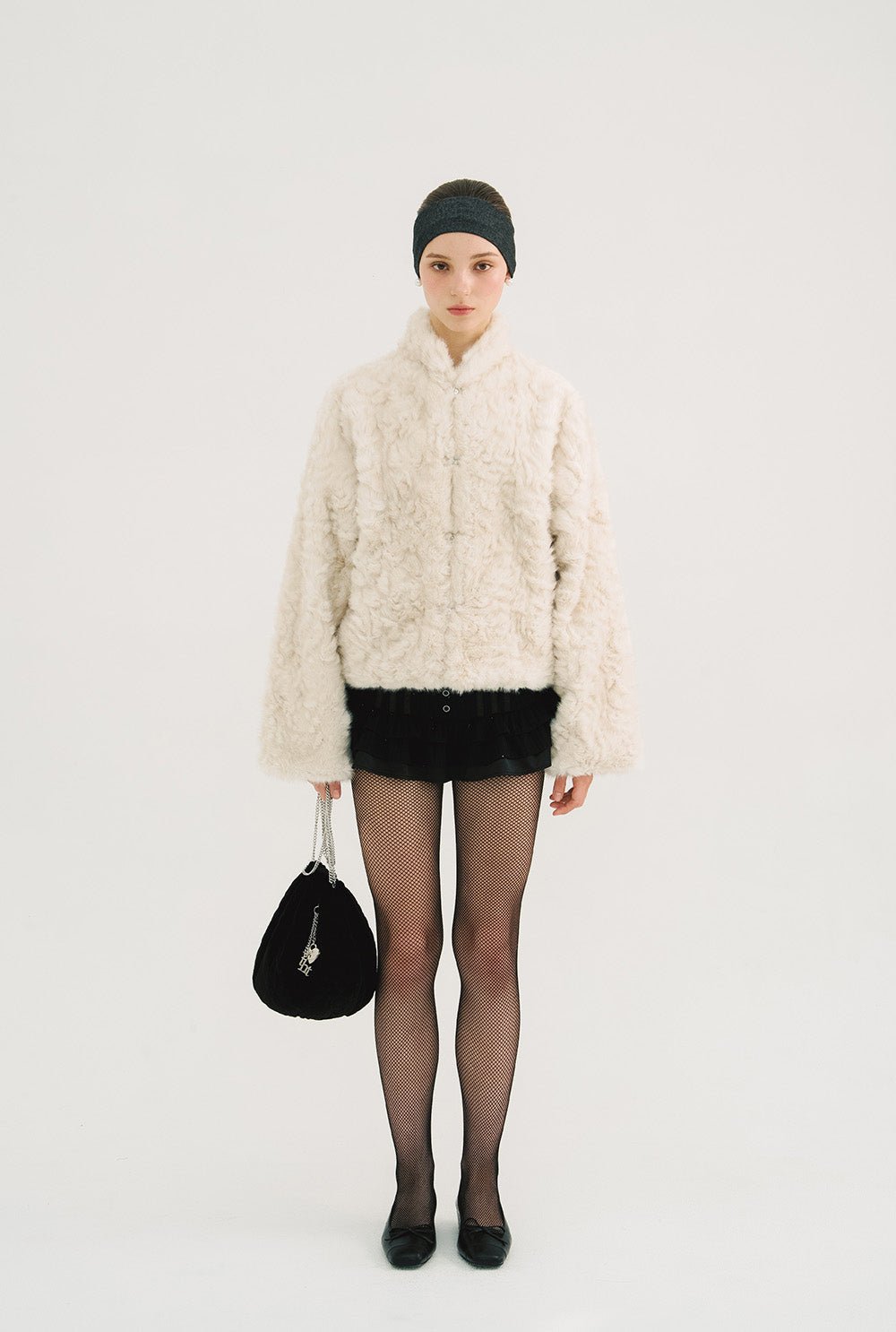 [releasing 10.30 12pm KST] Ribbon tie fur jacket - threetimes