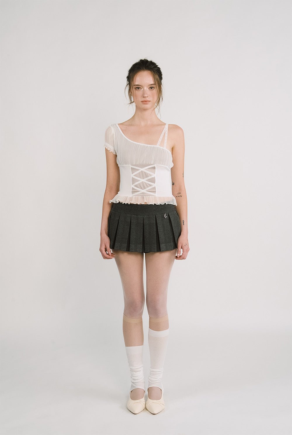 [releasing 12.09 12pm KST] Dove top - threetimes