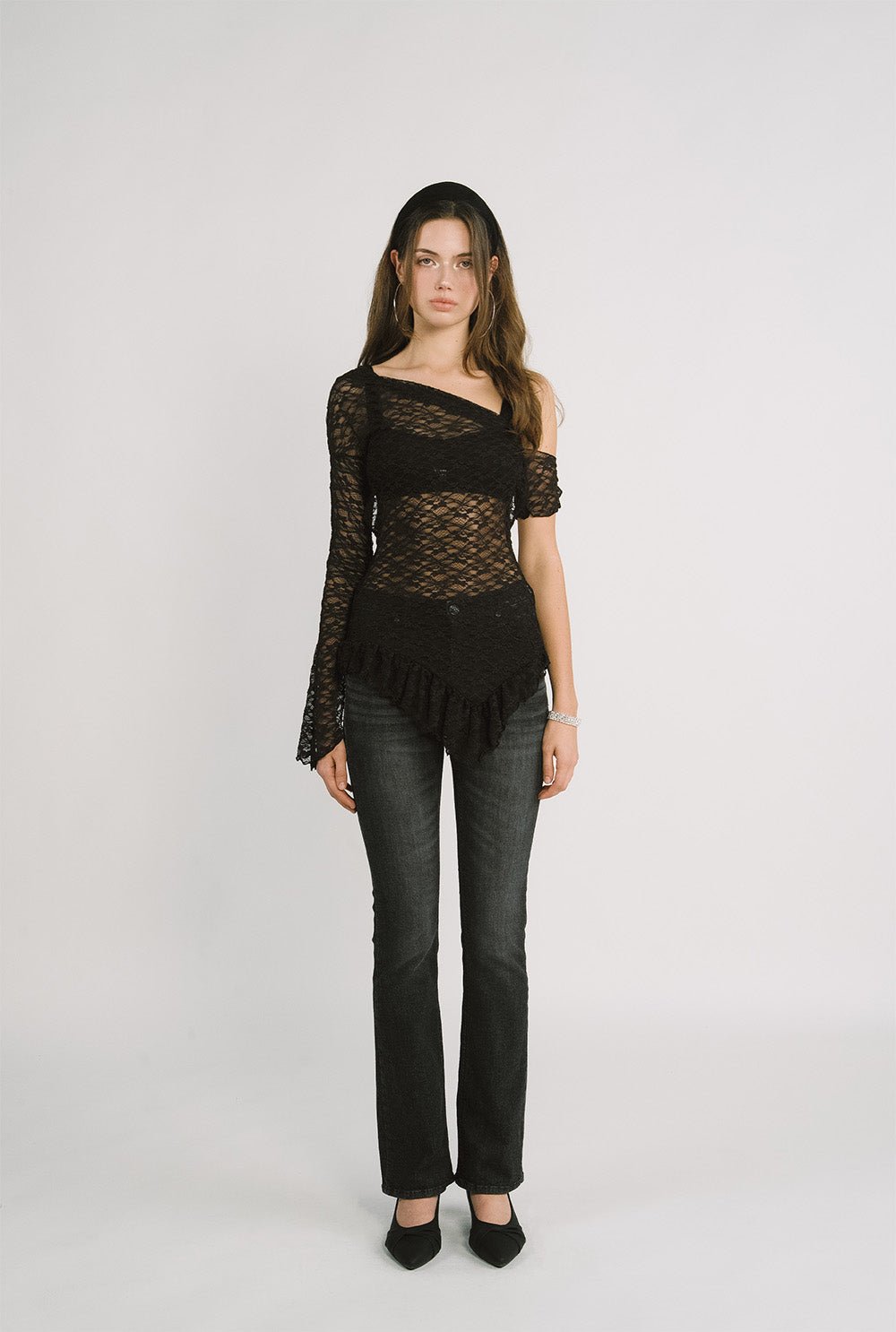 [releasing 12.09 12pm KST] Lace drape top - threetimes