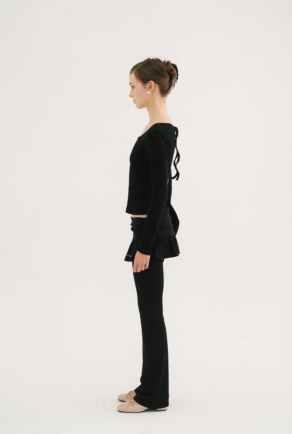 [releasing 10.30 12pm KST] Pink sofa tee - threetimes