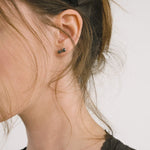 [releasing 12.09 12pm KST] Mini bow earrings - threetimes