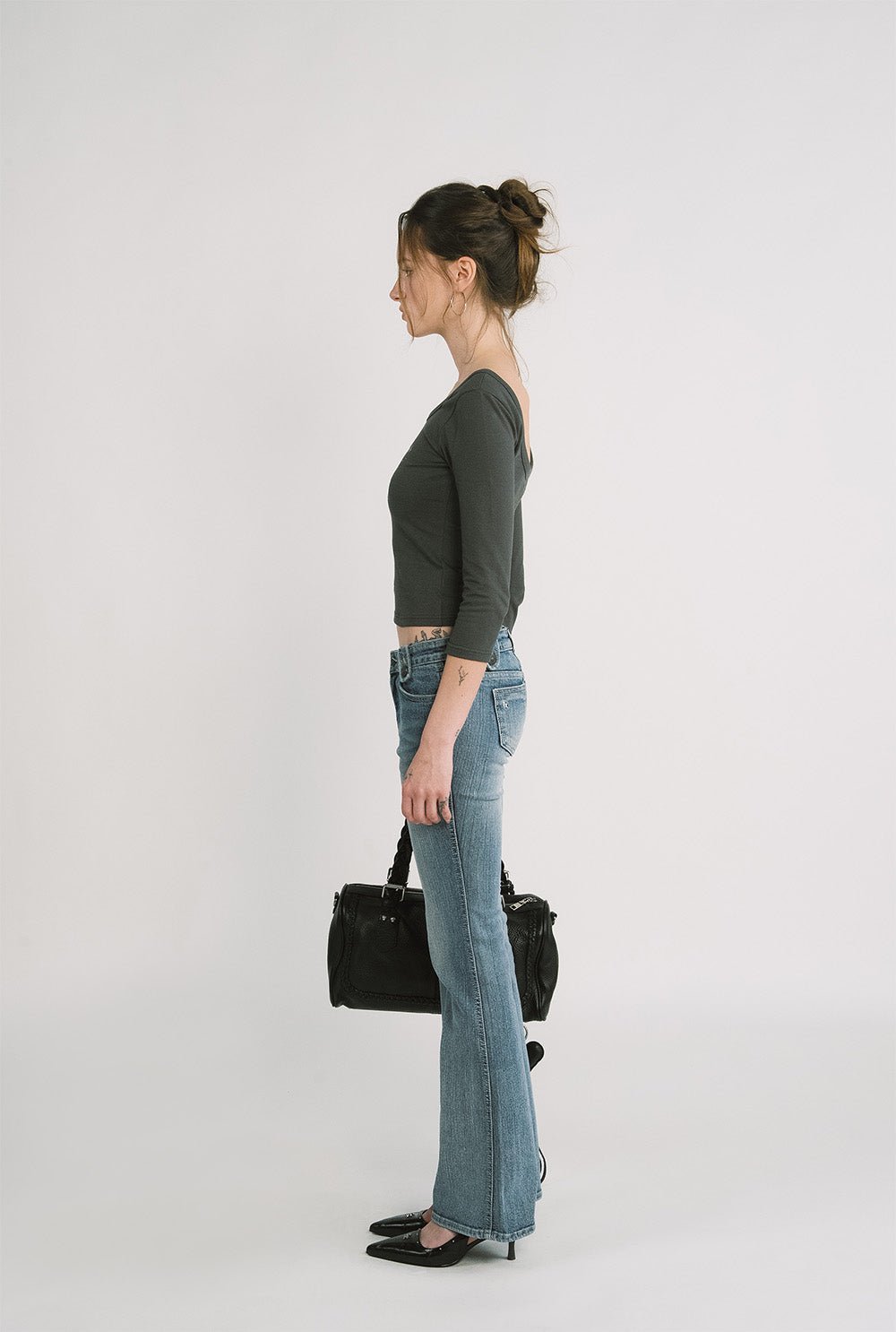 [releasing 12.09 12pm KST] Ava bootcut jeans - threetimes