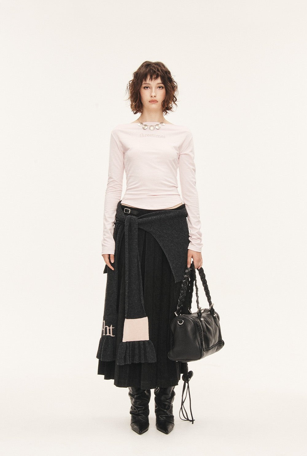 [releasing 09.18 12pm KST] Classic pleats skirt - threetimes