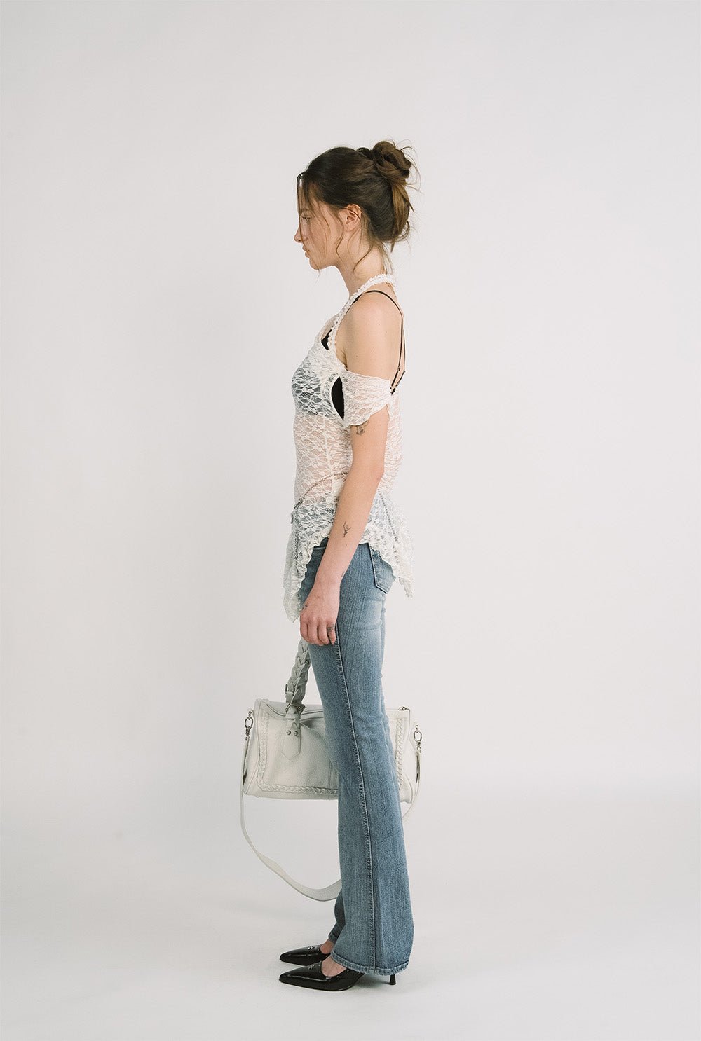 [releasing 12.09 12pm KST] Lace drape top - threetimes