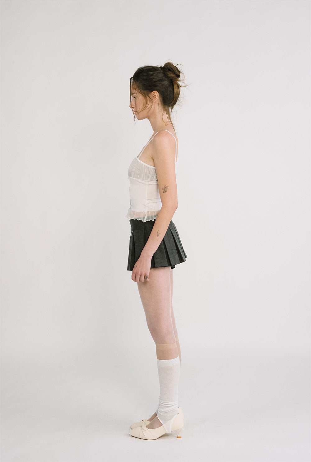 [releasing 12.09 12pm KST] Dove top - threetimes