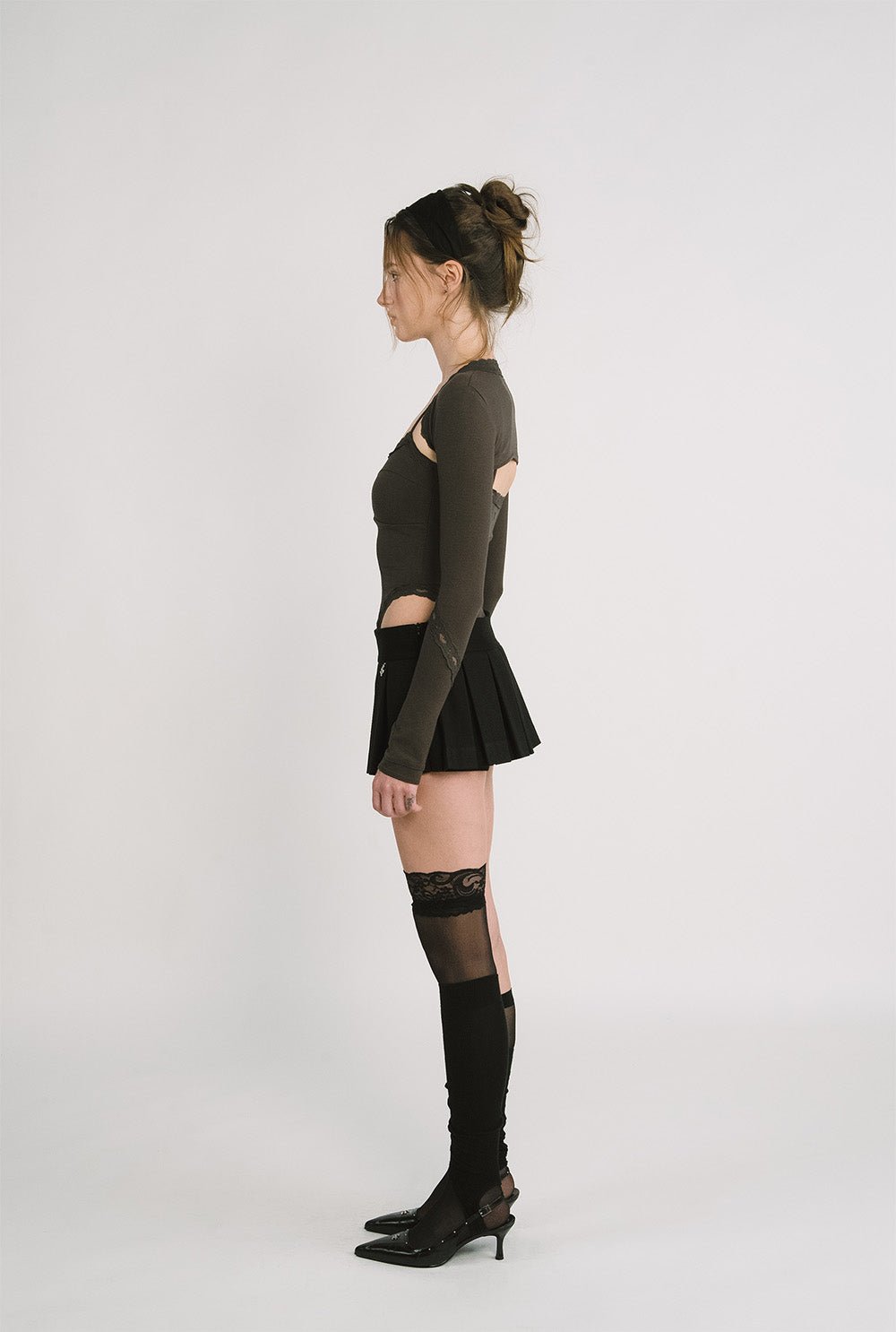 [releasing 12.09 12pm KST] Evelyn lace top - threetimes