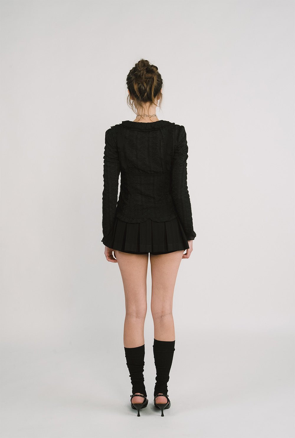 [releasing 12.09 12pm KST] Snow ruffle top - threetimes