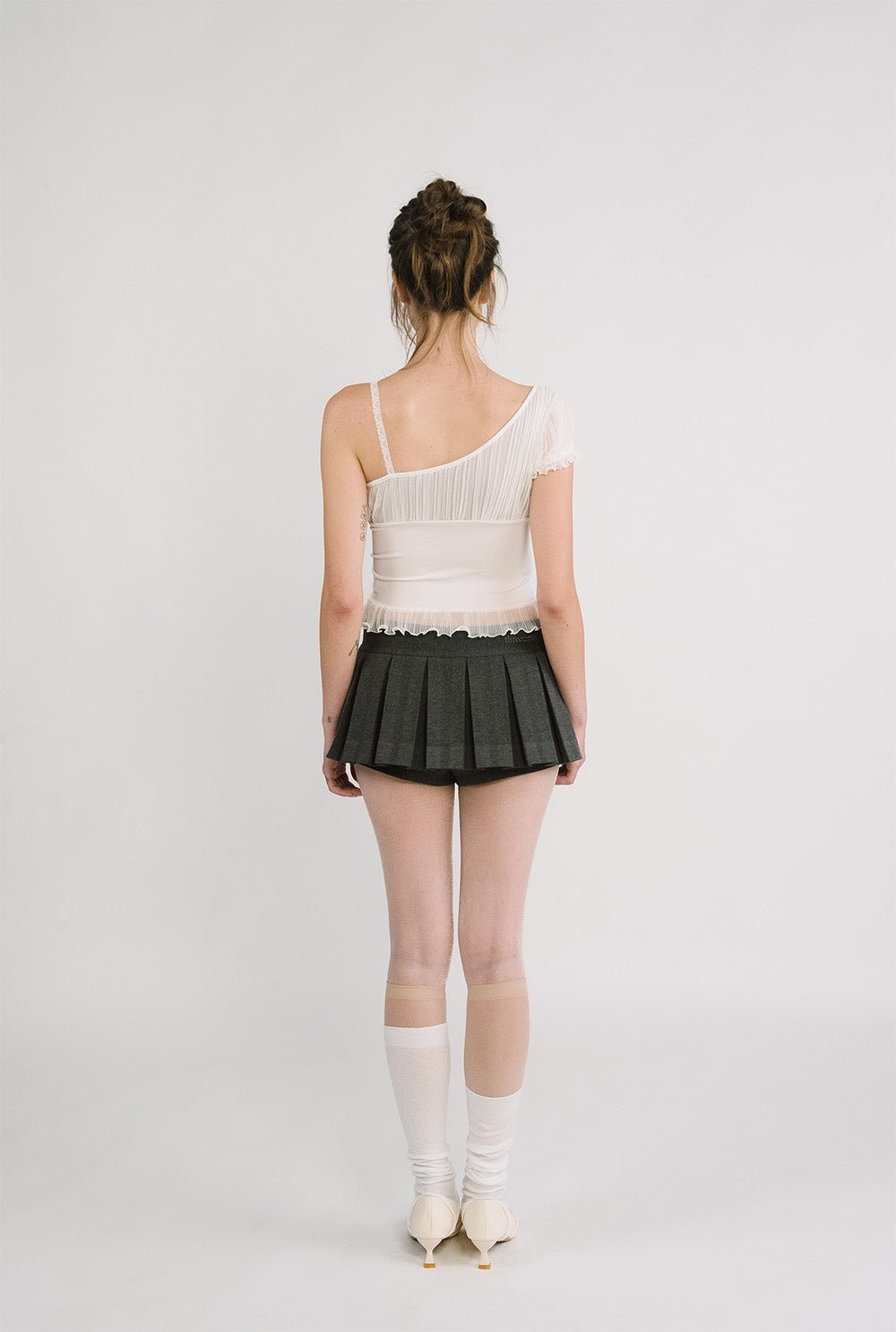 [releasing 12.09 12pm KST] Dove top - threetimes