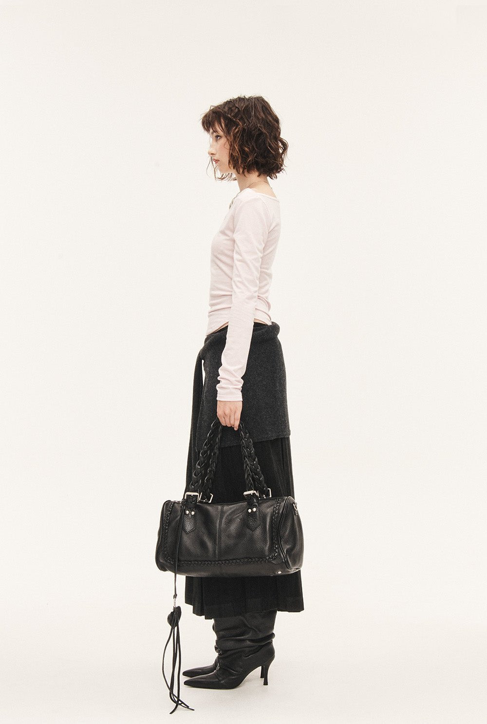 [releasing 09.18 12pm KST] Classic pleats skirt - threetimes