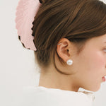 [releasing 10.30 12pm KST] Cupid hair claw - threetimes