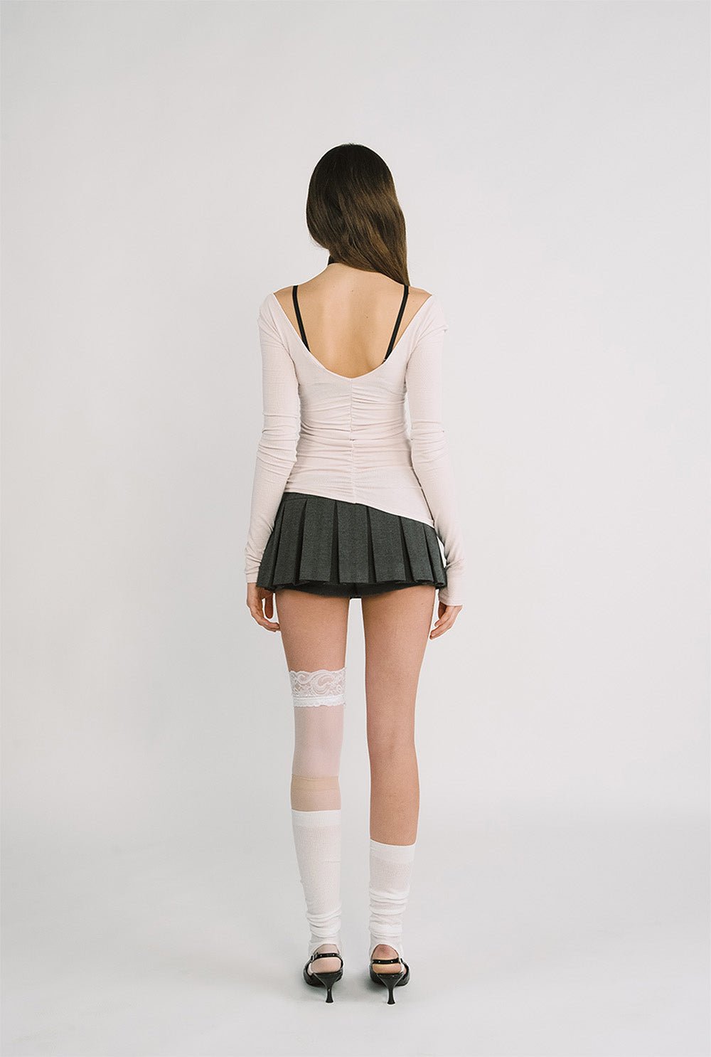 [releasing 12.09 12pm KST] Hush slim tee - threetimes