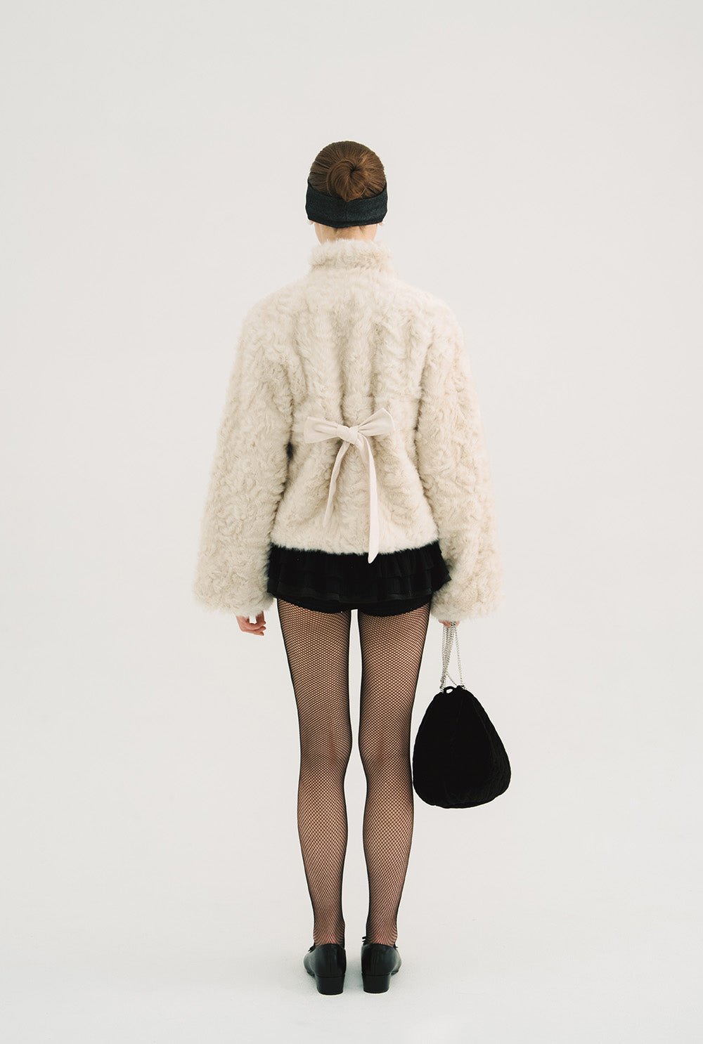 [releasing 10.30 12pm KST] Ribbon tie fur jacket - threetimes