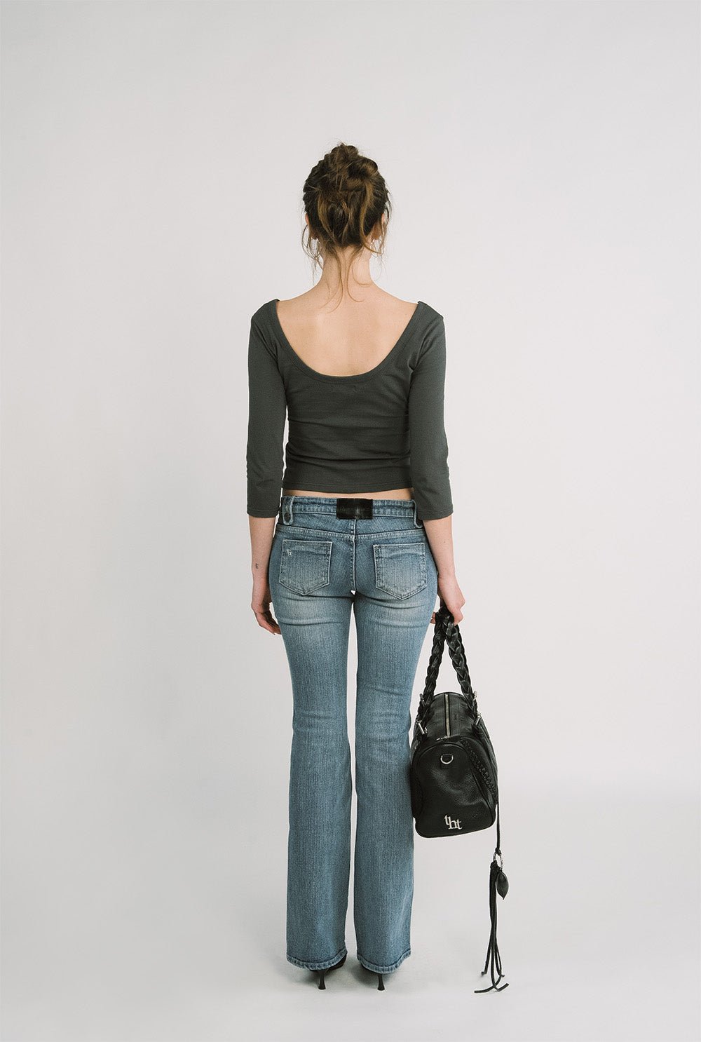 [releasing 12.09 12pm KST] Ava bootcut jeans - threetimes