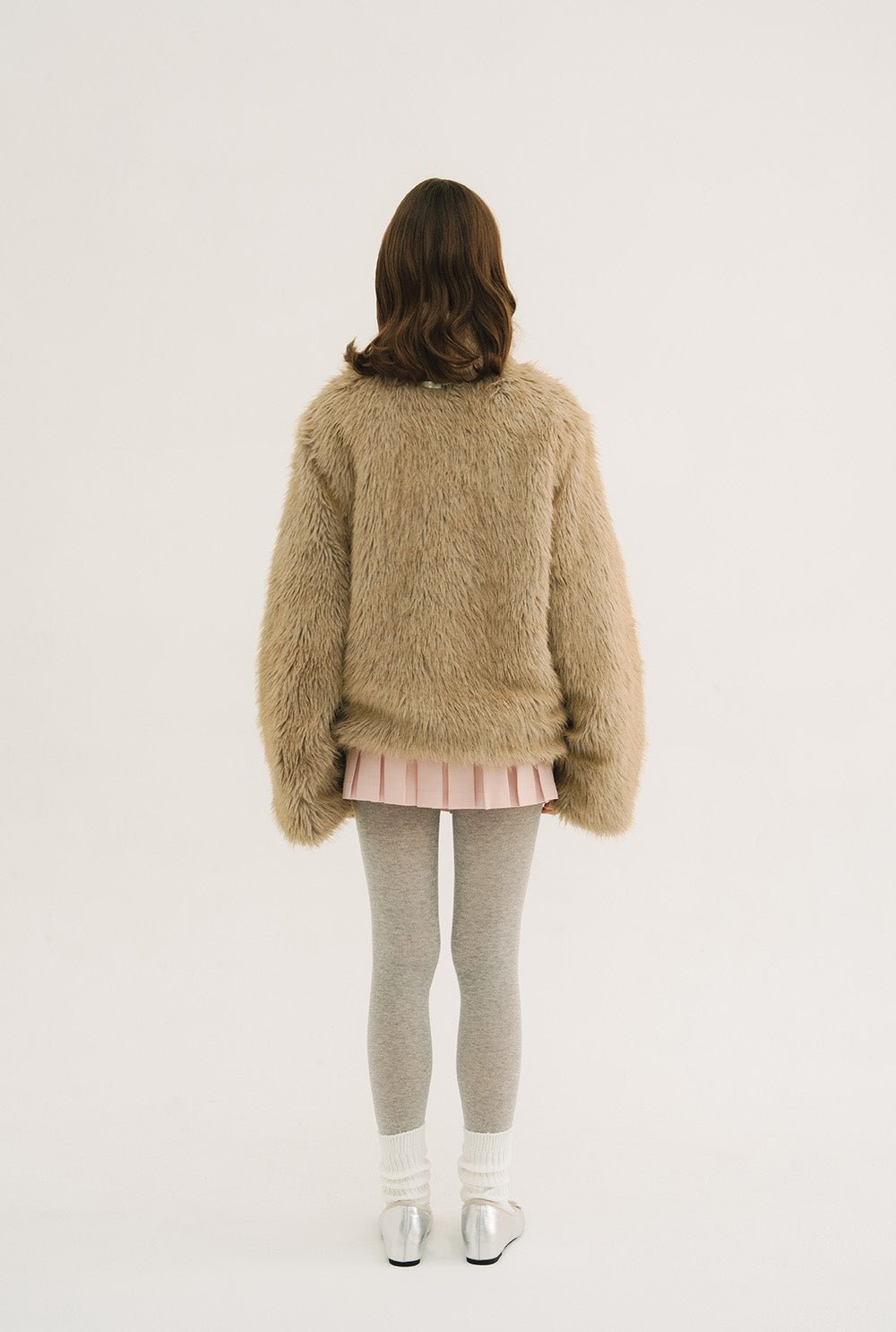 [releasing 10.30 12pm KST] Brownie zip - up fur jacket - threetimes