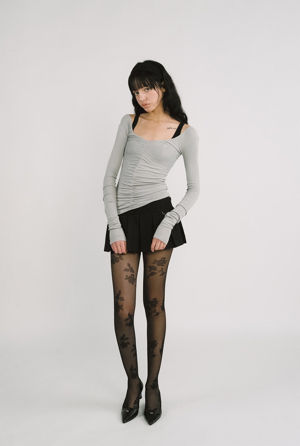 [releasing 12.09 12pm KST] Hush slim tee - threetimes