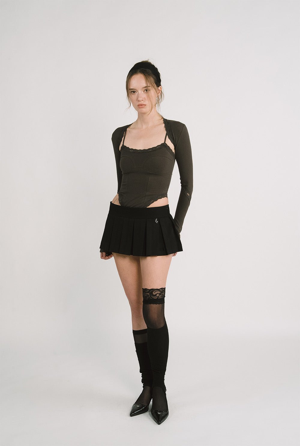 [releasing 12.09 12pm KST] Evelyn lace top - threetimes