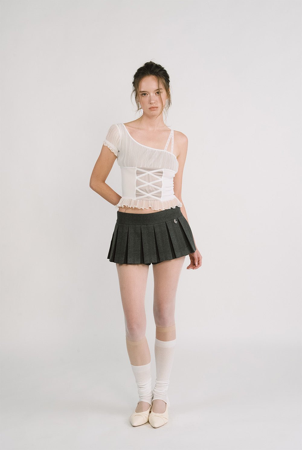 [releasing 12.09 12pm KST] Dove top - threetimes