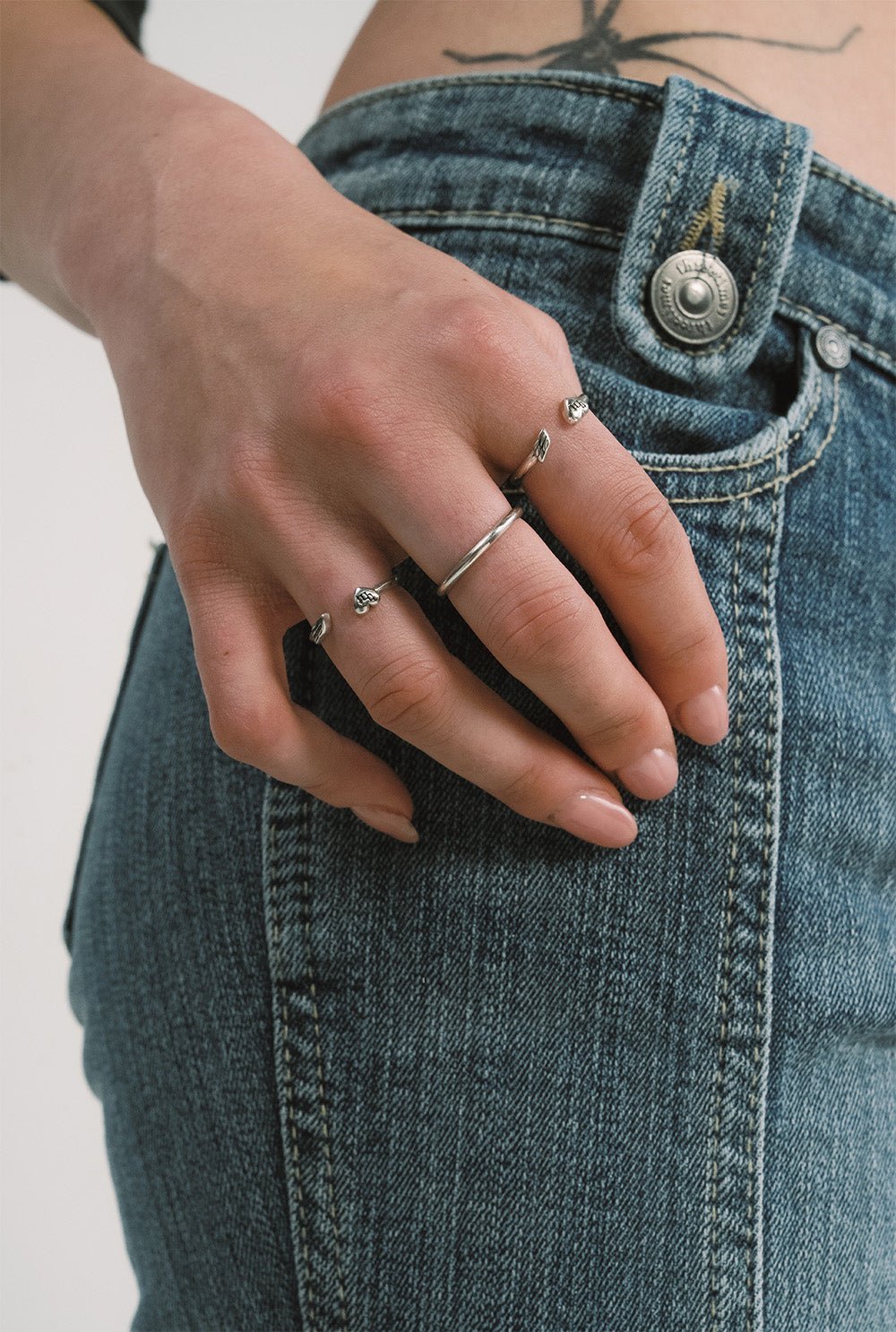 [releasing 12.09 12pm KST] Love wing ring - threetimes