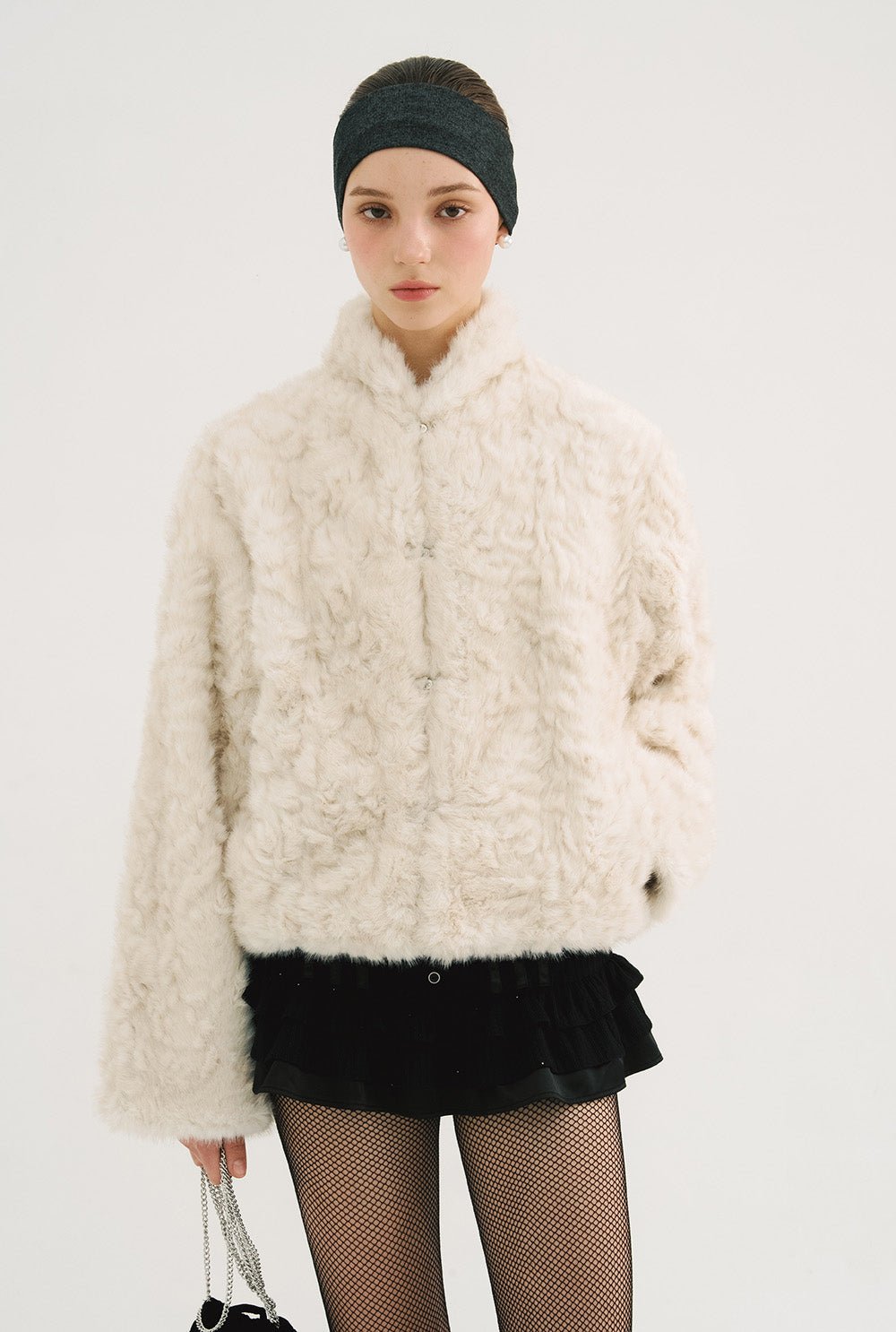 [releasing 10.30 12pm KST] Ribbon tie fur jacket - threetimes