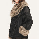 [releasing 09.30 12pm KST] Hug fur jacket - threetimes