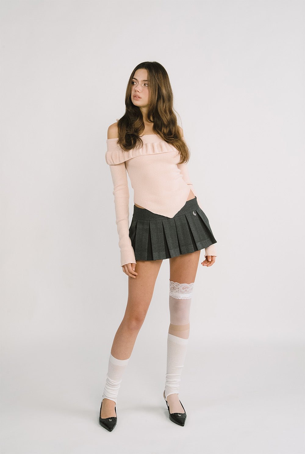 [releasing 12.09 12pm KST] Loew pleats skirt - threetimes