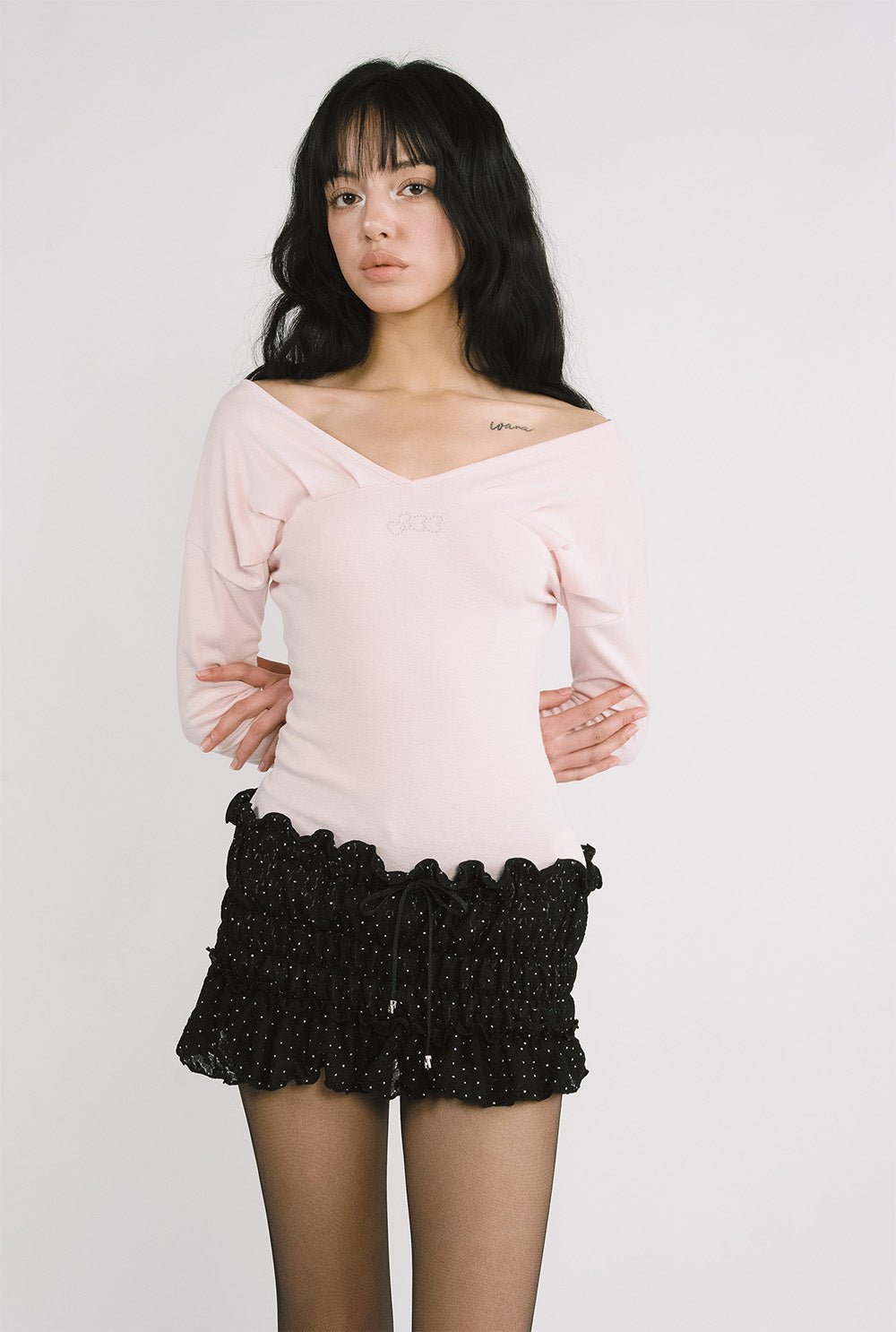 [releasing 12.09 12pm KST] Rose jewel top - threetimes