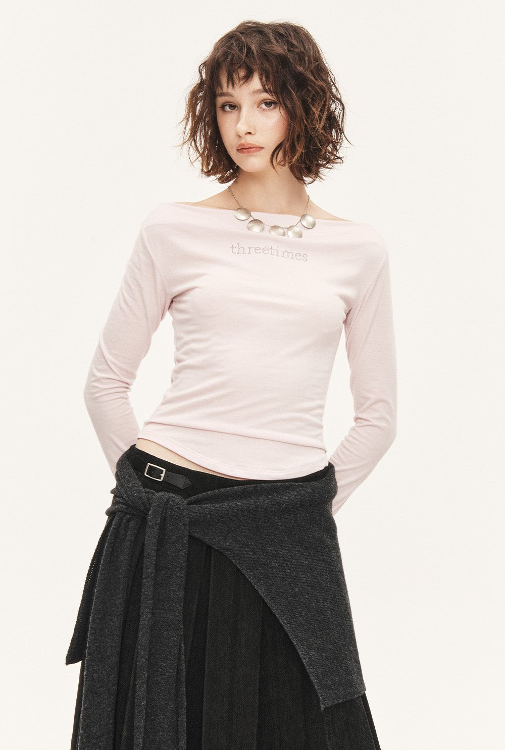 [releasing 09.18 12pm KST] Classic pleats skirt - threetimes
