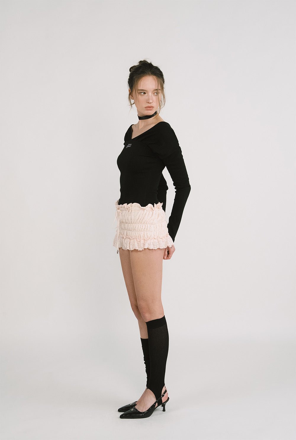 [releasing 12.09 12pm KST] Rose jewel top - threetimes