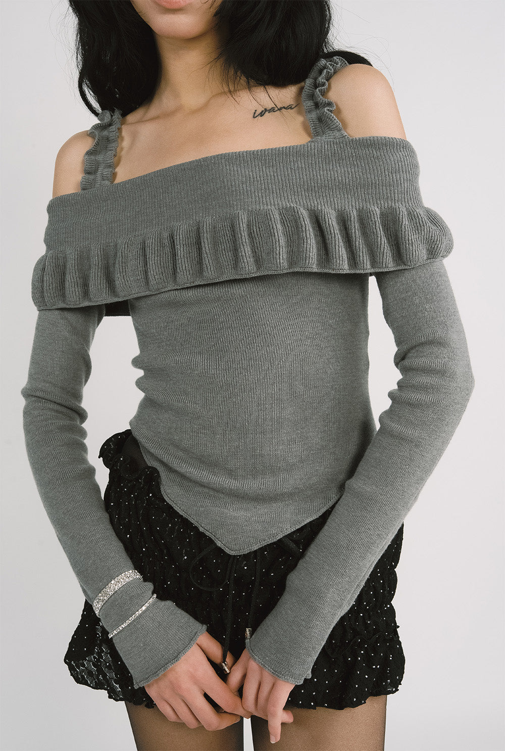 [releasing 12.09 12pm KST] Kelly top - threetimes