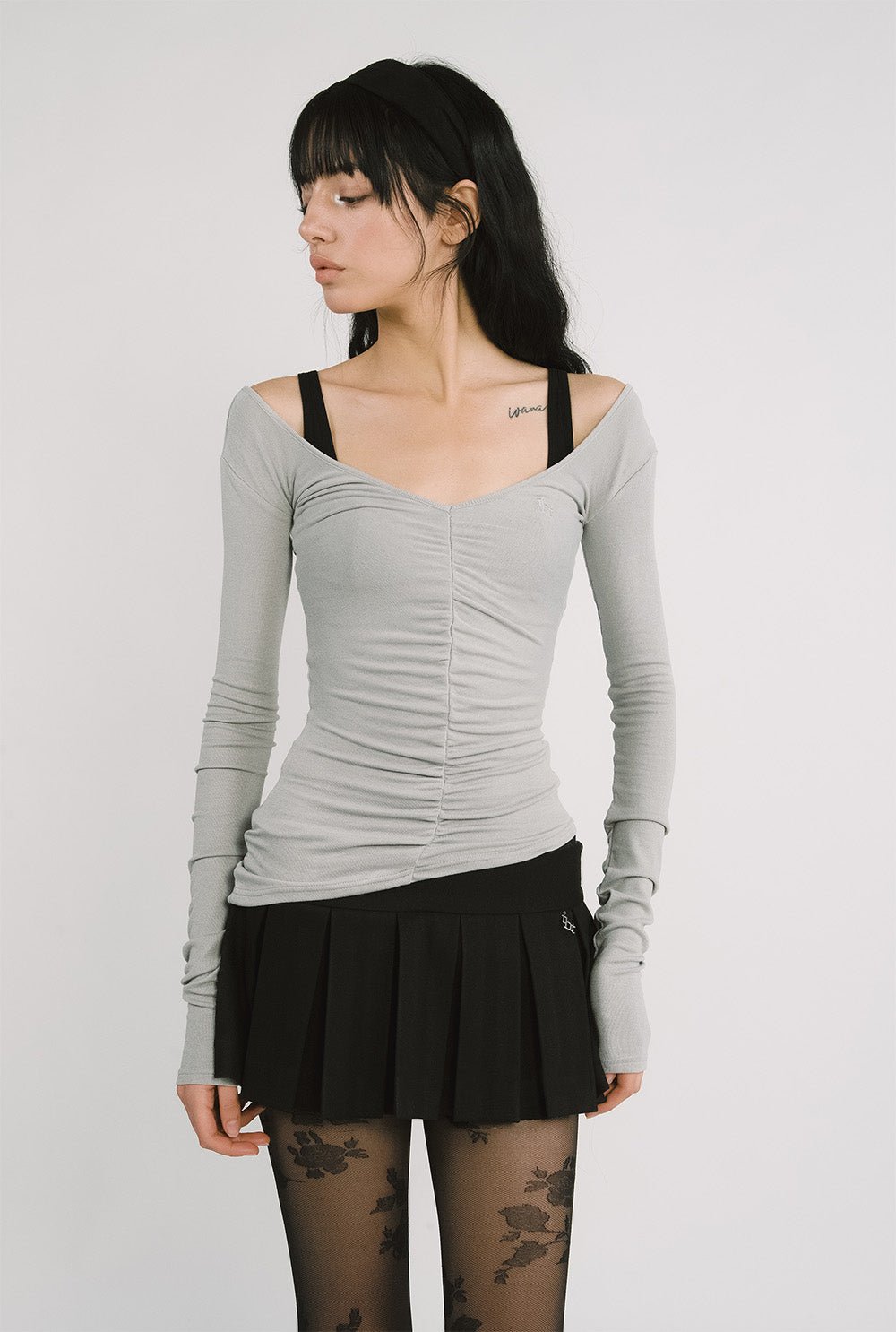 [releasing 12.09 12pm KST] Hush slim tee - threetimes