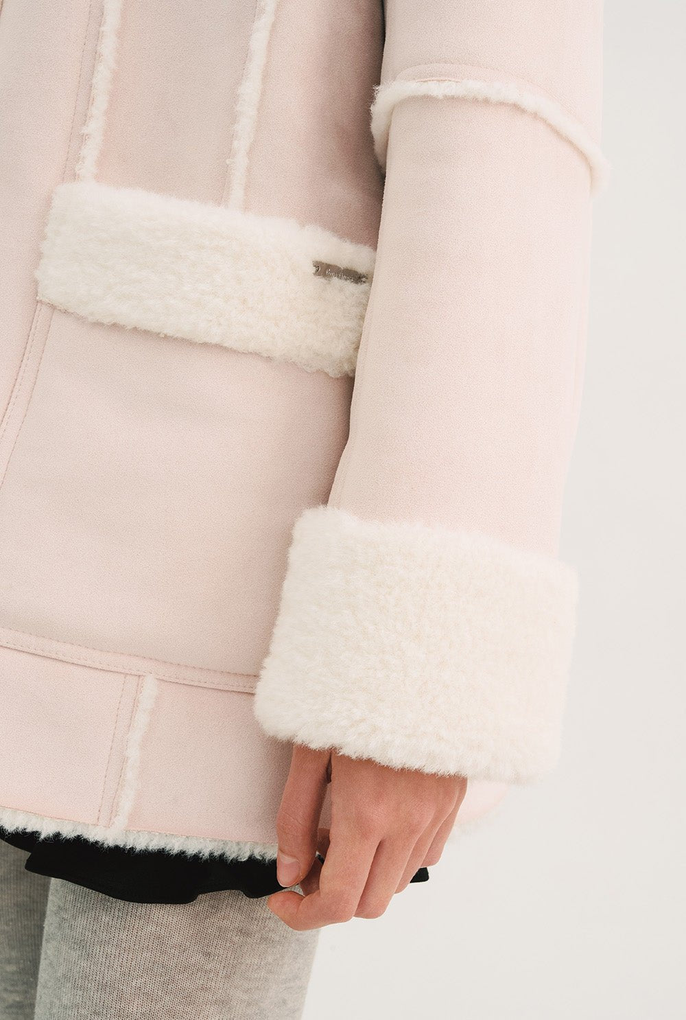 [releasing 10.30 12pm KST] Angelic fur jacket - threetimes