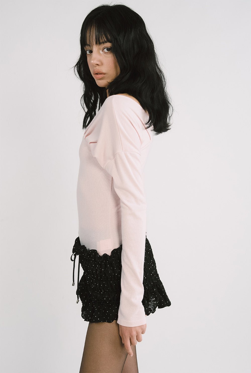 [releasing 12.09 12pm KST] Rose jewel top - threetimes