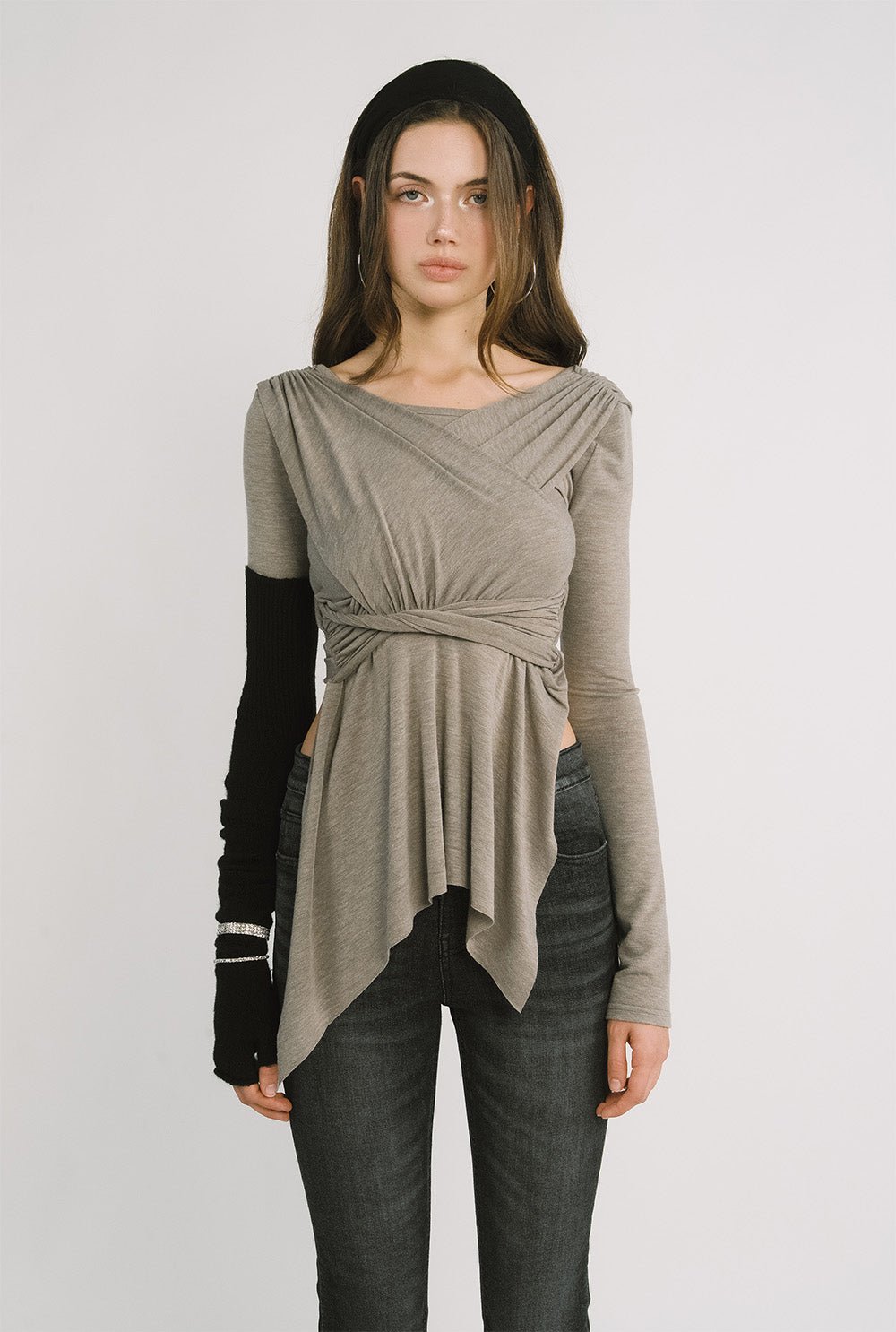 5501 Bootcut black jeans - threetimes