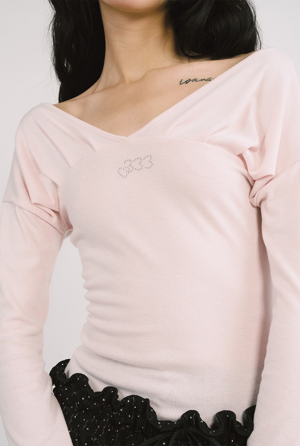 [releasing 12.09 12pm KST] Rose jewel top - threetimes