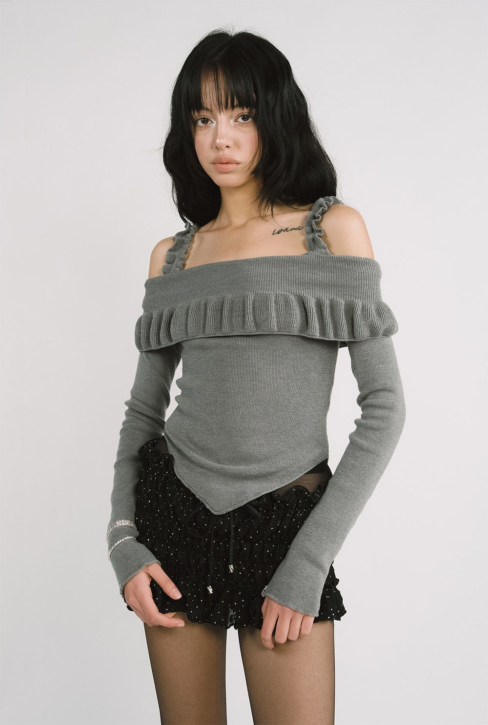 [releasing 12.09 12pm KST] Kelly top - threetimes