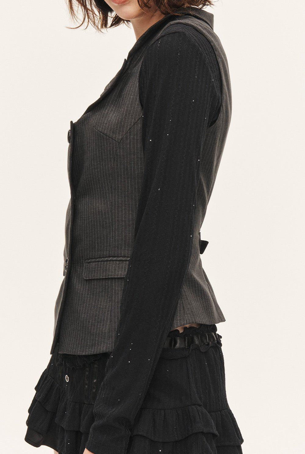 [releasing 09.30 12pm KST] Muse stripe vest - threetimes