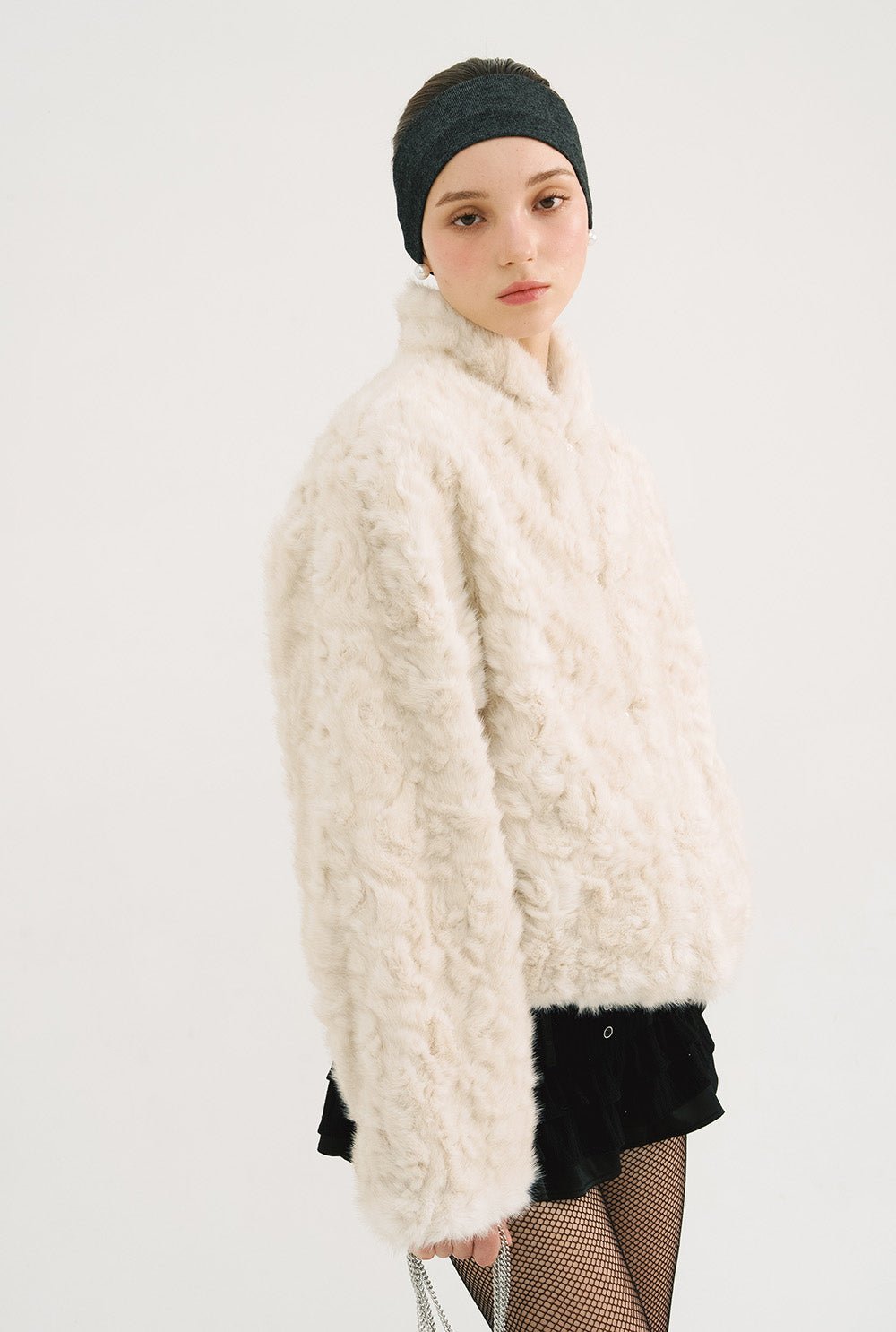 [releasing 10.30 12pm KST] Ribbon tie fur jacket - threetimes