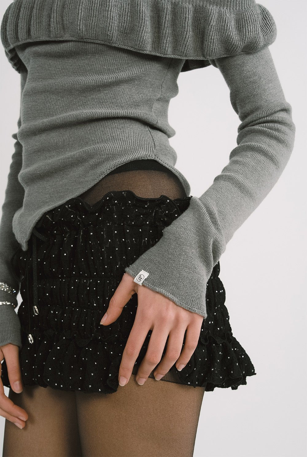 [releasing 12.09 12pm KST] Kelly top - threetimes